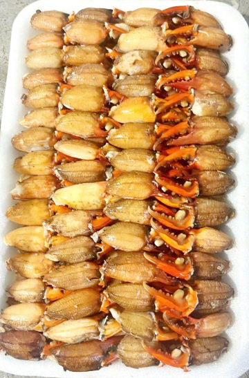 THỊT CÀNG CUA (2A) - NĐ - KHAY 400GR - THÙNG 25 KHAY - NET 80%